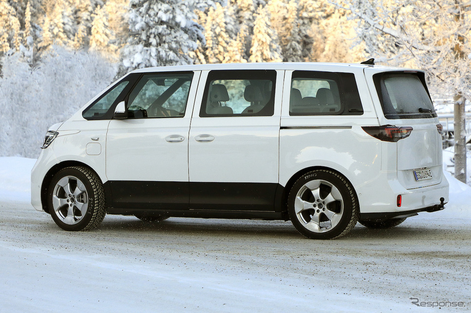 VW ID. BUZZ 市販型プロトタイプ(スクープ写真)《APOLLO NEWS SERVICE》