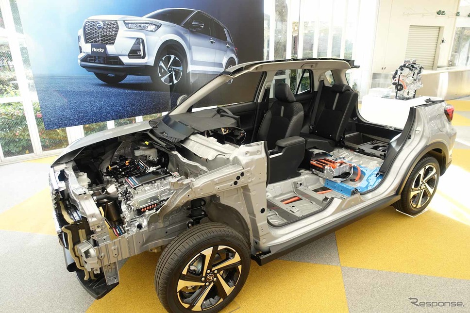 ダイハツ ロッキー e-SMART HYBRID《写真撮影 中村孝仁》