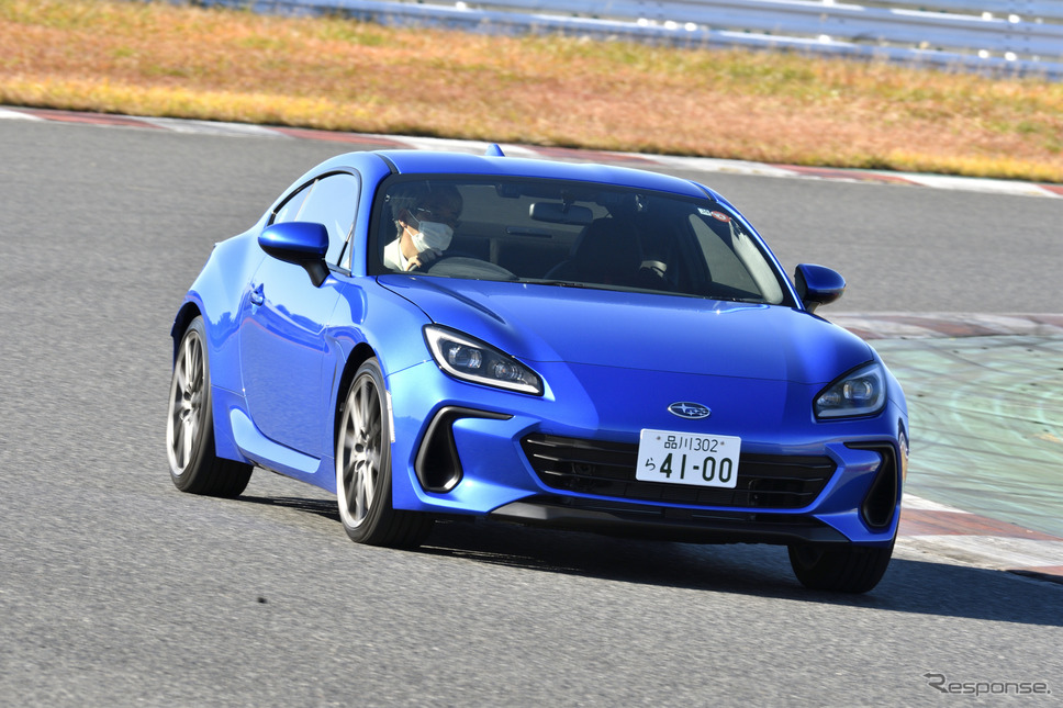 スバルBRZ(日本カーオブザイヤー10ベスト試乗会)《写真撮影 雪岡直樹》