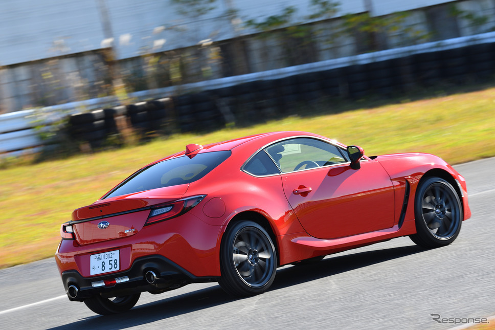 スバルBRZ(日本カーオブザイヤー10ベスト試乗会)《写真提供 日本カーオブザイヤー実行委員会》