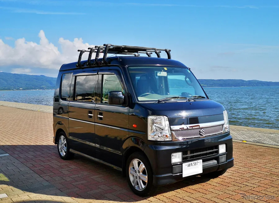2021年9〜11月期のスーパーホルダー車両「おてがる軽キャンパー号」《写真提供 Carstay》