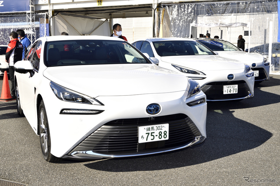 トヨタ MIRAI(日本カーオブザイヤー10ベスト試乗会)《写真撮影 雪岡直樹》