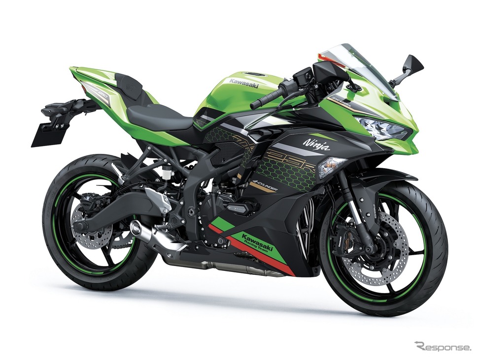 カワサキNinja ZX-25R《写真提供 カワサキモータース》