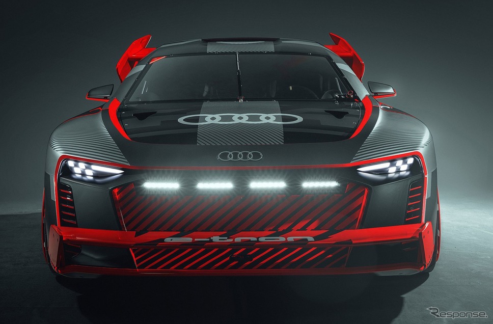 アウディ S1 e-tron クワトロ・フーニトロン《photo by Audi》