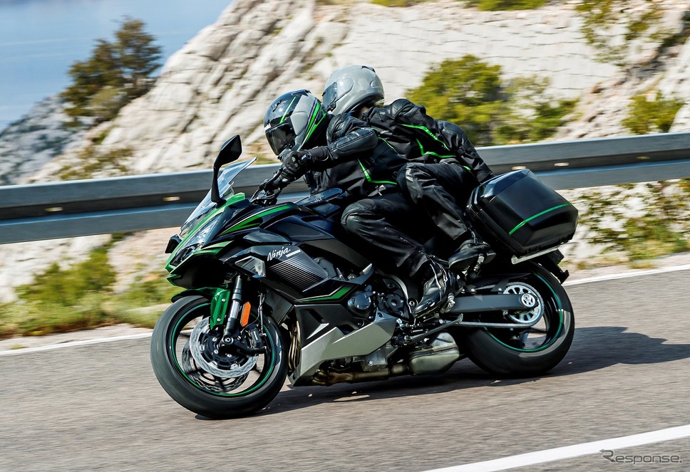 カワサキ Ninja 1000SX《写真提供 カワサキモータースジャパン》