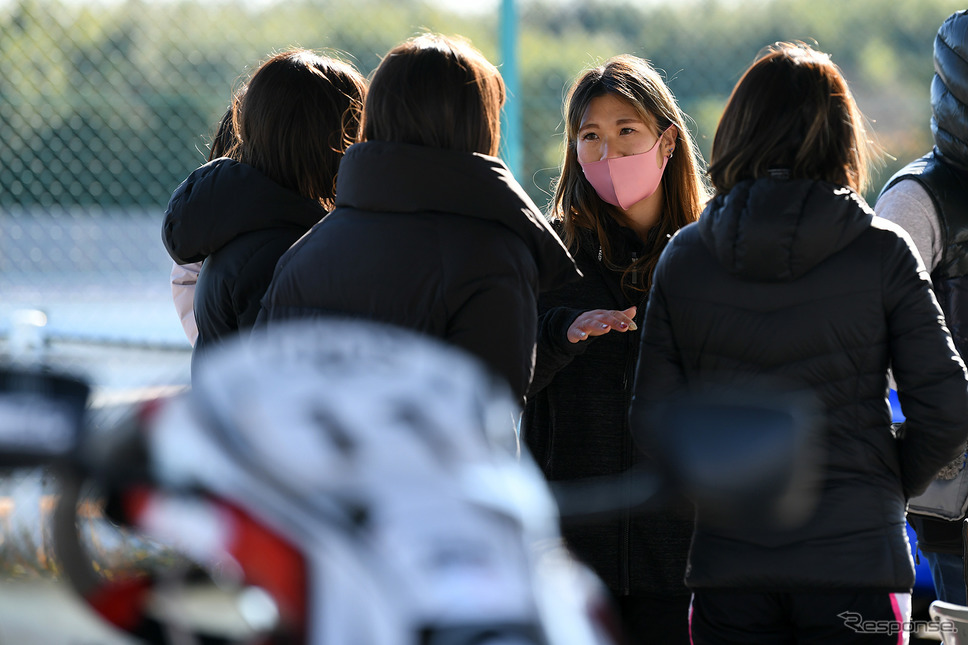 吉岡英美《写真撮影 中野英幸》