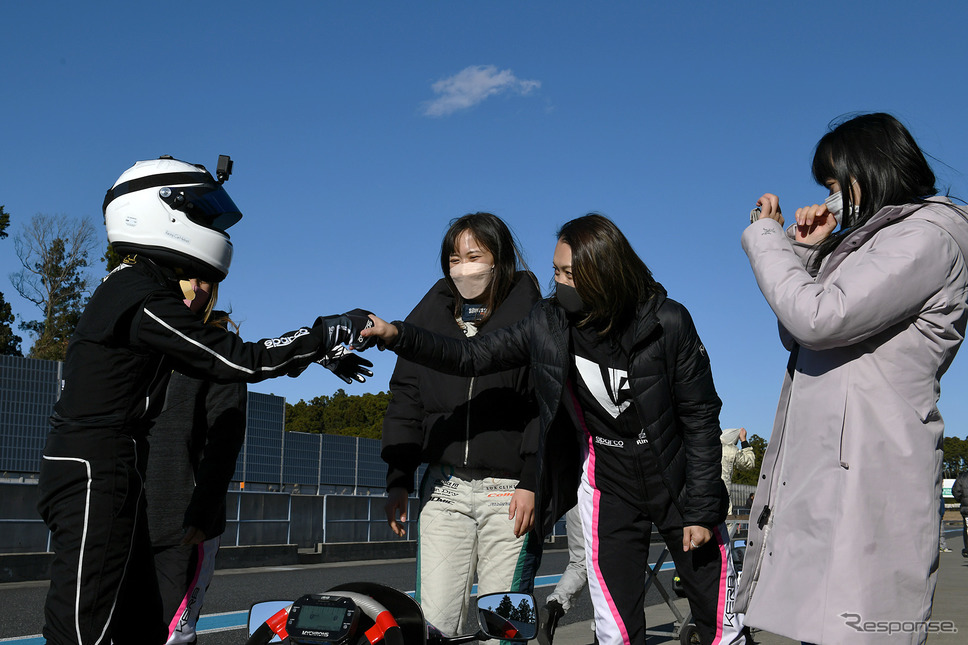 クラブパンサー 2&4《写真撮影 中野英幸》