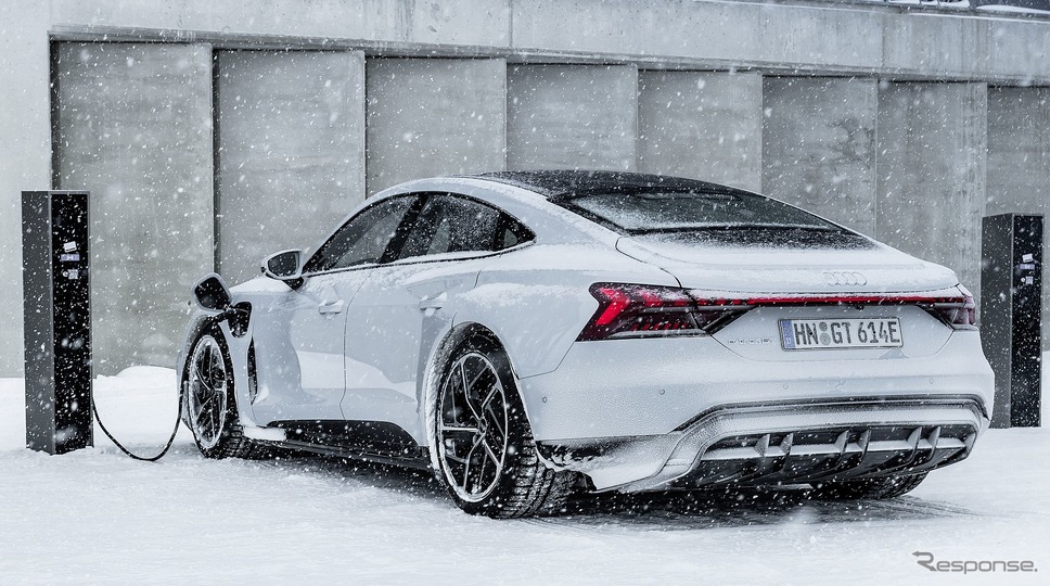 アウディ e-tron GT クワトロ《photo by Audi》
