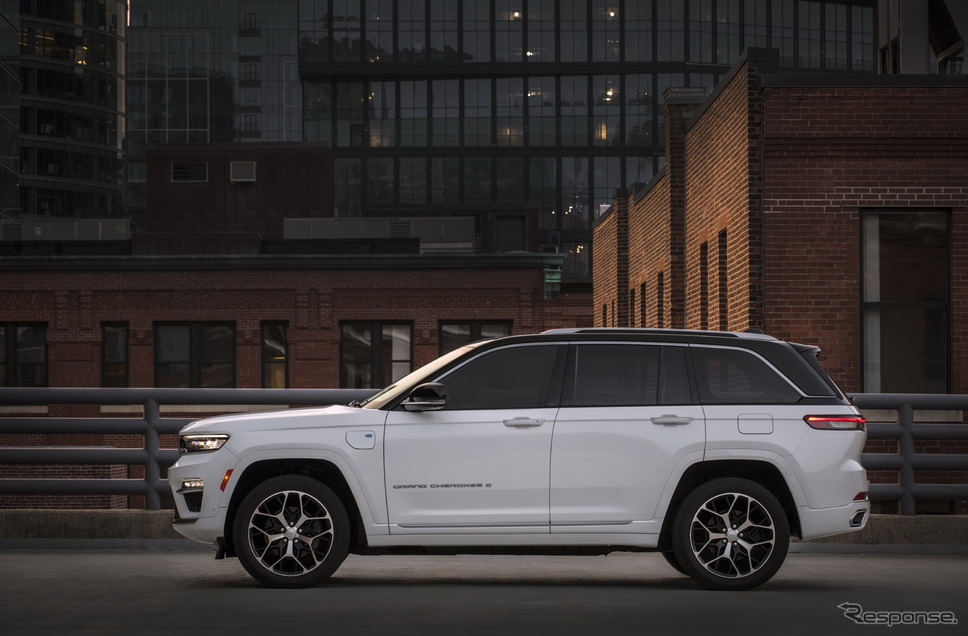 ジープ・グランドチェロキー 新型の「4xe」《photo by Jeep》