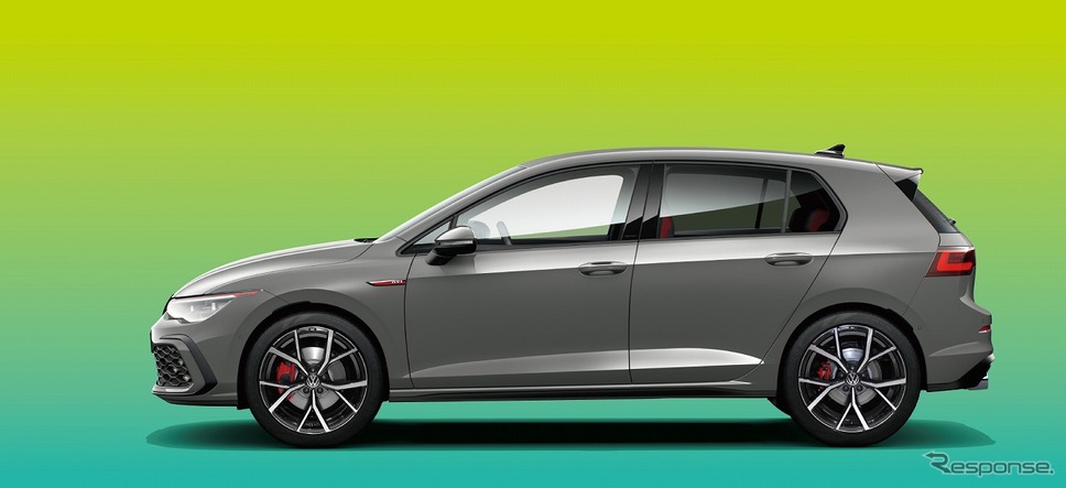 VW ゴルフ GTI(ムーンストーングレー)《写真提供 フォルクスワーゲングループジャパン》