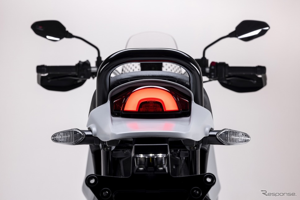 ドゥカティ デザートX《photo by Ducati》