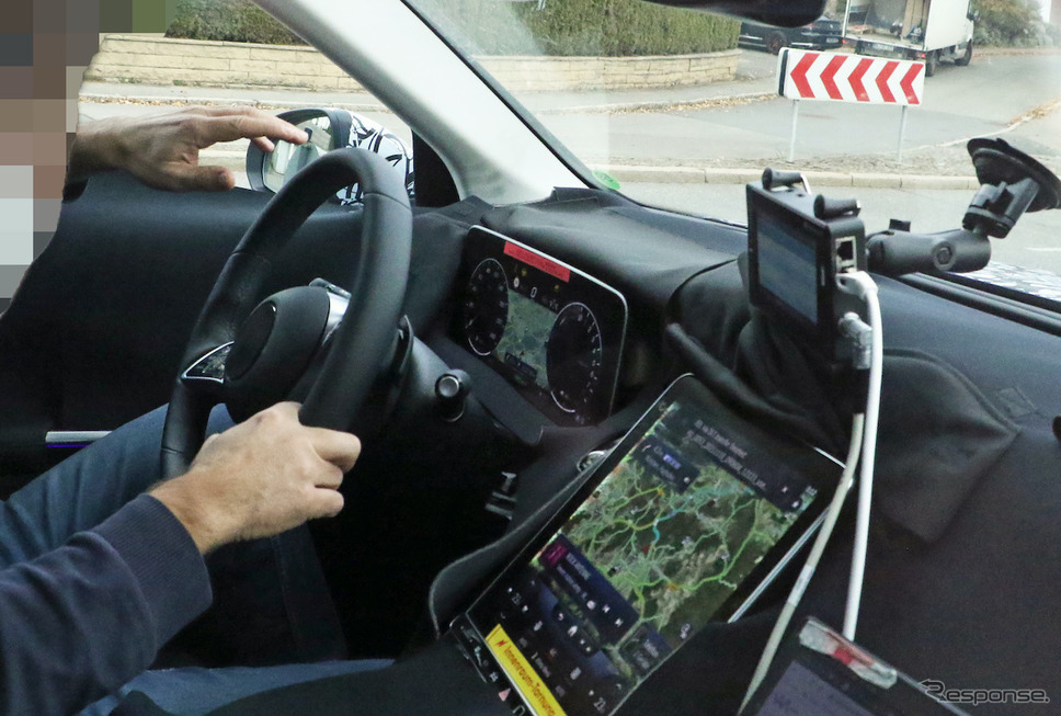 メルセデスベンツ GLC 次期型プロトタイプ(スクープ写真)《APOLLO NEWS SERVICE》