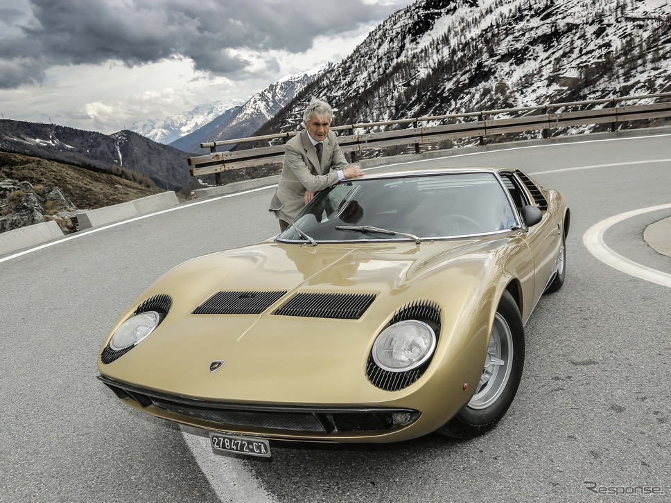 マルチェロ・ガンディーニとランボルギーニ・ミウラ《photo by Lamborghini》
