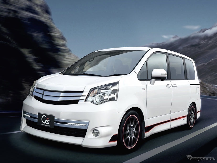 トヨタ・ノア(2011年)《写真提供 トヨタ自動車》