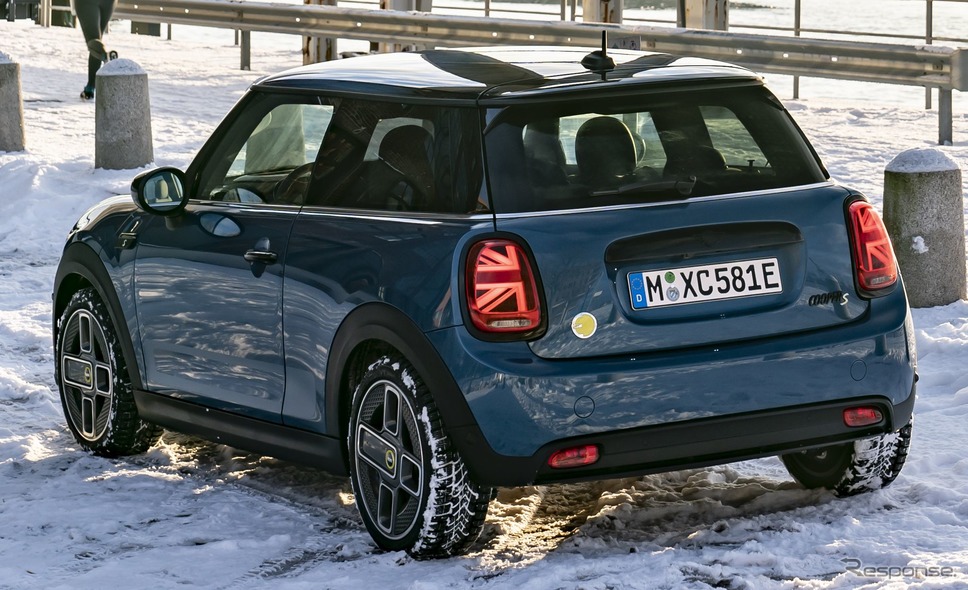 MINI クーパー SE 改良新型《photo by MINI》