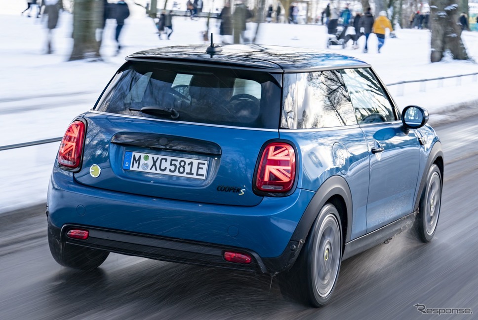 MINI クーパー SE 改良新型《photo by MINI》