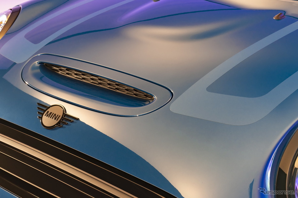 MINI クーパー SE 改良新型《photo by MINI》