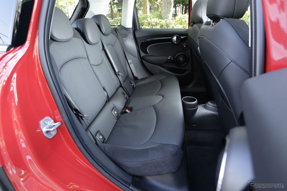 MINI クーパーSD 5ドア《写真撮影 南陽一浩》