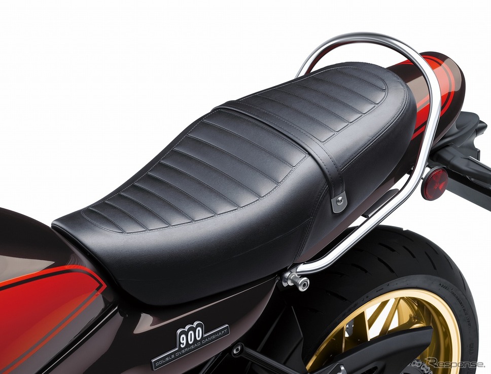 カワサキ Z900RS 50thアニバーサリー:シボ入りの専用シート表皮《写真提供 カワサキモータースジャパン》