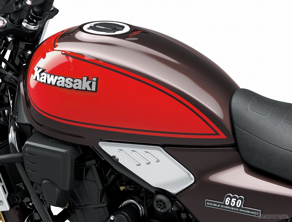 カワサキ Z650RS 50thアニバーサリー:ファイヤーボールカラーのフューエルタンク《写真提供 カワサキモータースジャパン》
