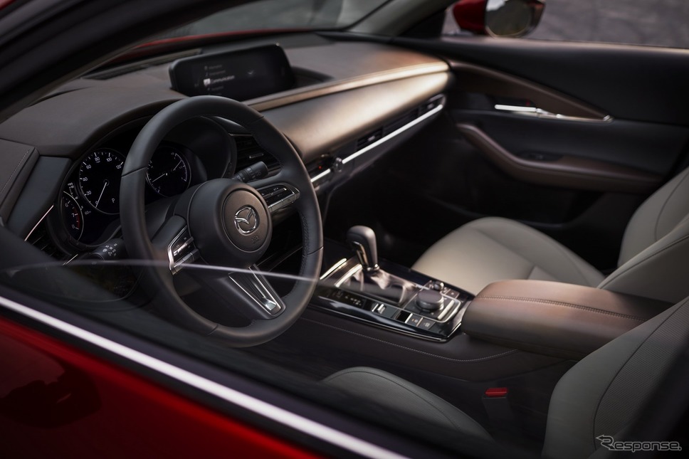 マツダ CX-30(米国仕様)《photo by Mazda》