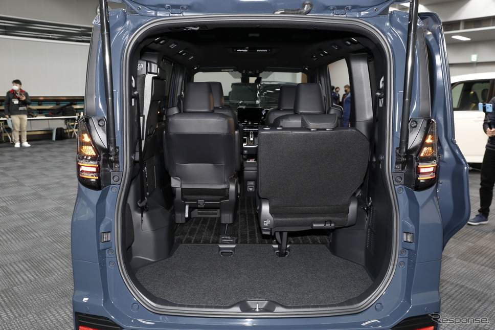 トヨタ ヴォクシー 新型《写真撮影 南陽一浩》