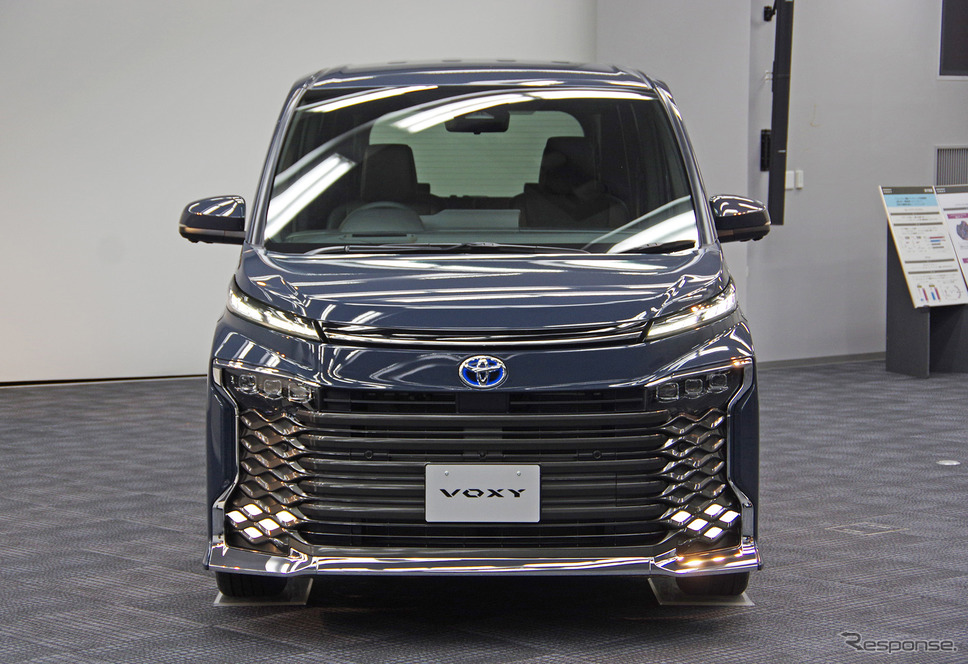 トヨタ ヴォクシー 新型《写真撮影 宮崎壮人》