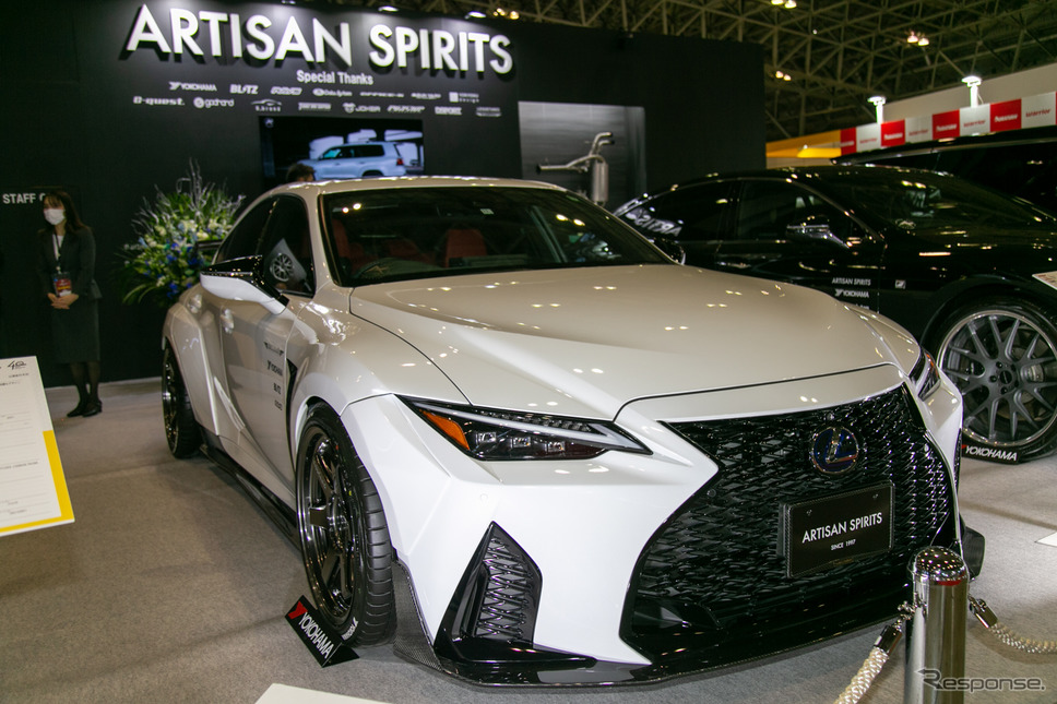 ARTISAN SPIRITS:GR 86のエアロパーツやハリアー、レクサスカスタムカーを展示…東京オートサロン2022