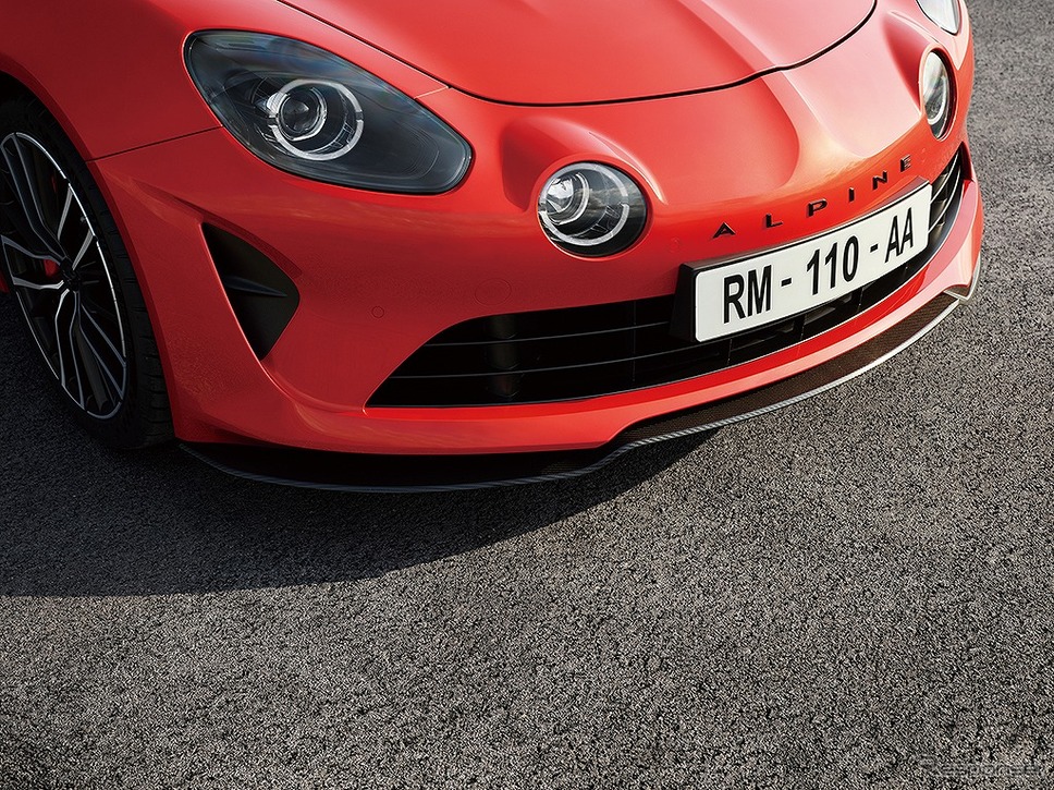 アルピーヌ A110Sアセンション《写真提供 アルピーヌ・ジャポン》