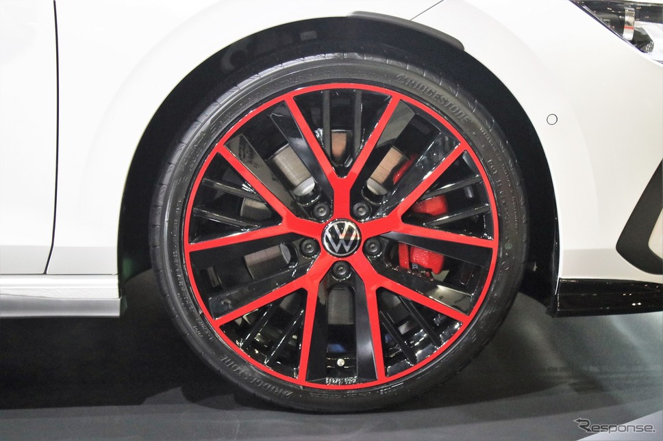 VW ゴルフGTIエッティンガー仕様(東京オートサロン2022)《写真撮影 内田俊一》