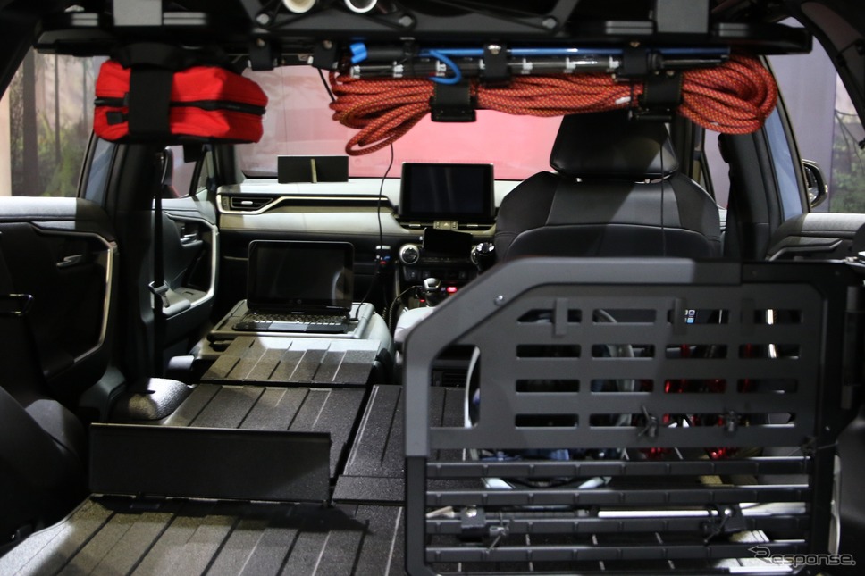 豊田自動織機 / トヨタRAV4“5D ADVENTURE 2022”(東京オートサロン2022)《写真撮影 先川知香》