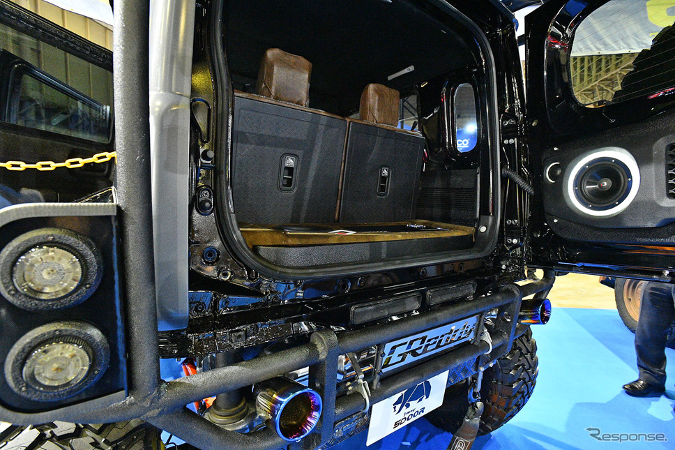NATS自動車大学校の学生が制作した5ドアのジムニー『NATS JIMNY kimun kamy』(東京オートサロン2022)《写真撮影 野口岳彦》