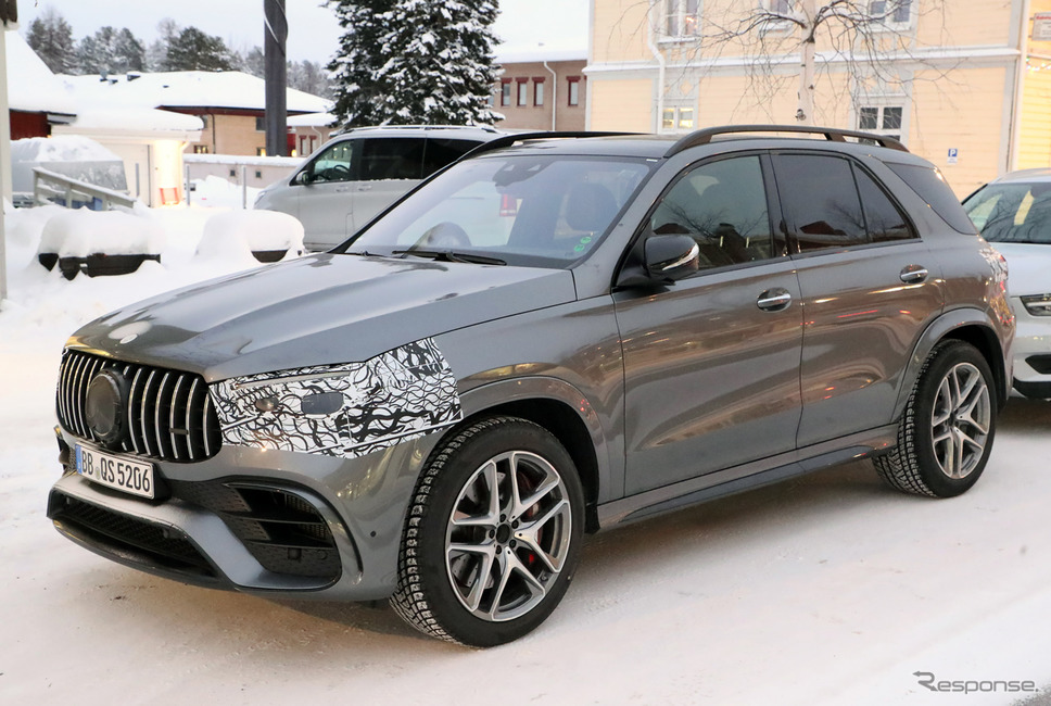 メルセデスAMG GLE 63 プロトタイプ(スクープ写真)《APOLLO NEWS SERVICE》