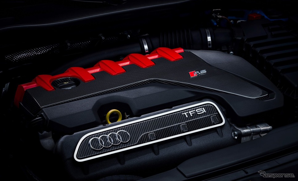 アウディ TT RS(欧州仕様)《photo by Audi》
