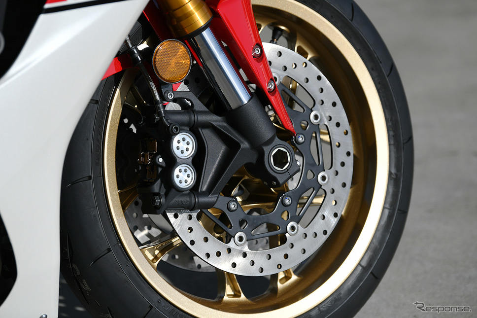 ヤマハ YZF-R1 WGP 60th Anniversary《写真撮影 中野英幸》
