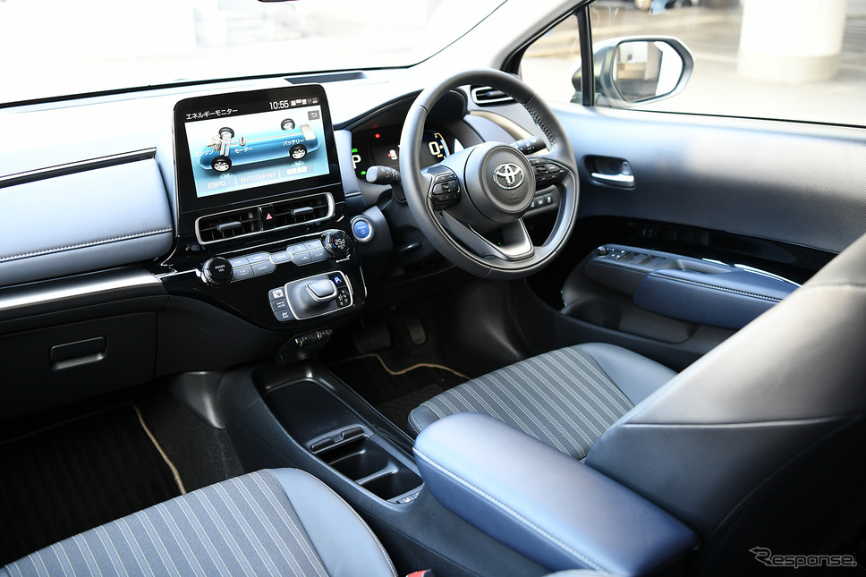 トヨタ アクア 新型(E-Four)《写真撮影 中野英幸》