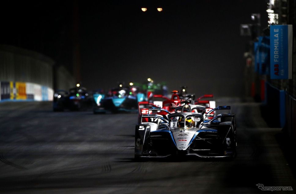 #5 バンドーン(メルセデス)は“ポール・トゥ・2位”という結果に。《Photo by Formula E》