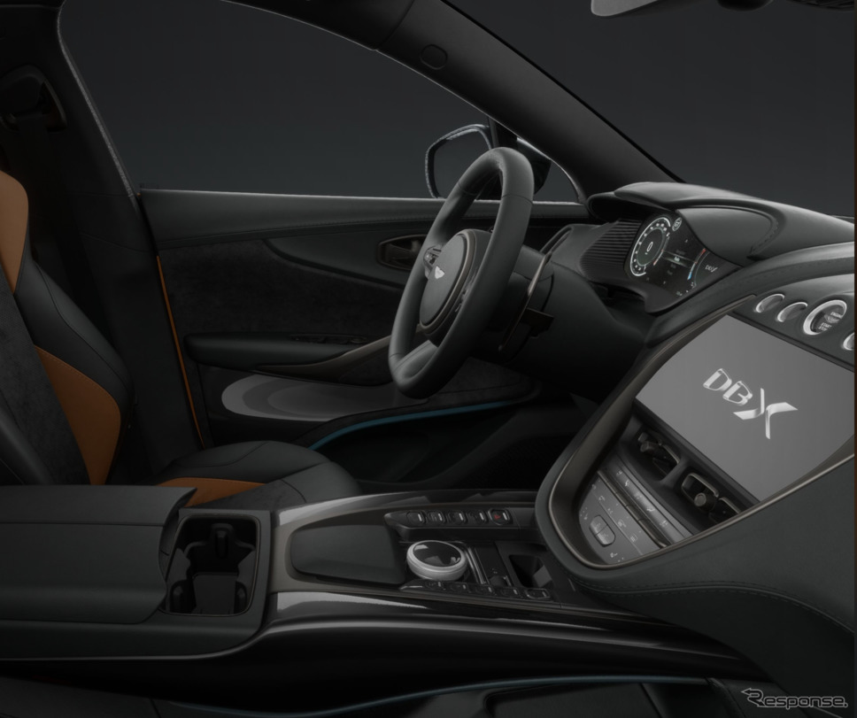 アストンマーティン DBX の2022年モデル(参考)《photo by Aston Martin》