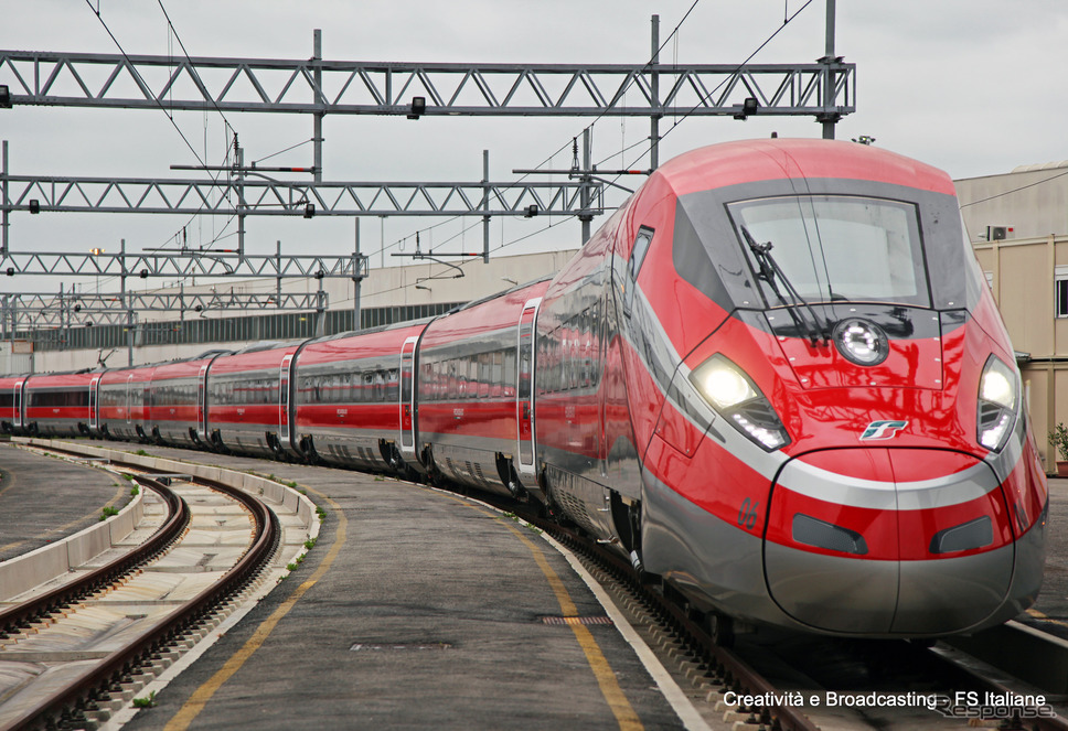 アンサルド・ブレラ／ボンバルディア「フレッチャロッサ1000」高速列車（2013年）《photo by Creativita e Broadcasting-FS Italiane》