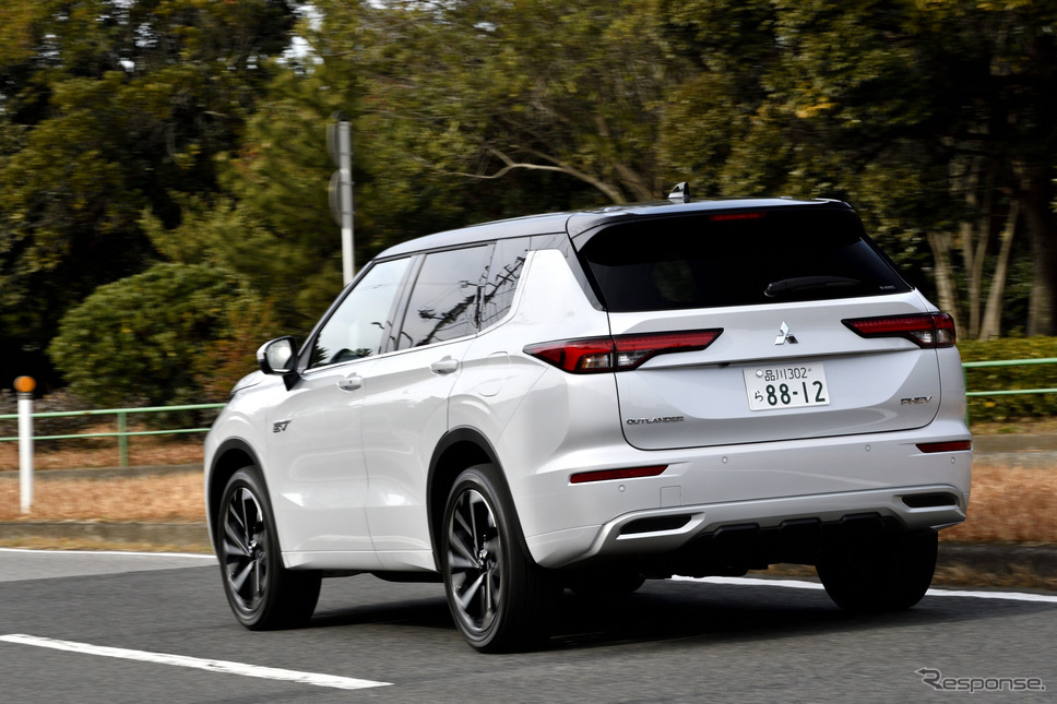三菱 アウトランダーPHEV 新型《写真撮影 雪岡直樹》
