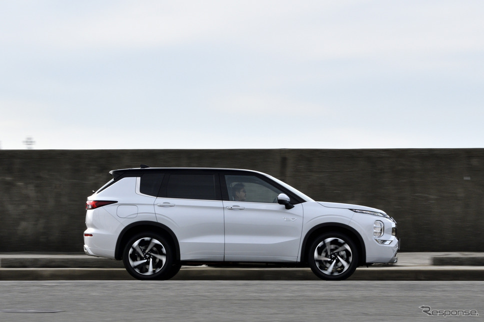 三菱 アウトランダーPHEV 新型《写真撮影 雪岡直樹》