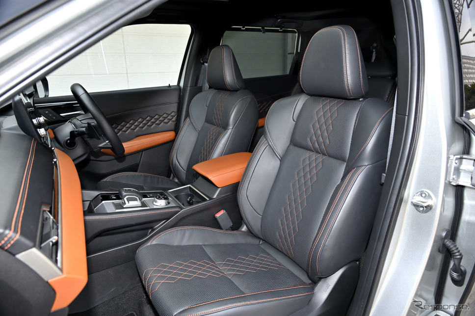 三菱 アウトランダーPHEV 新型《写真撮影 雪岡直樹》
