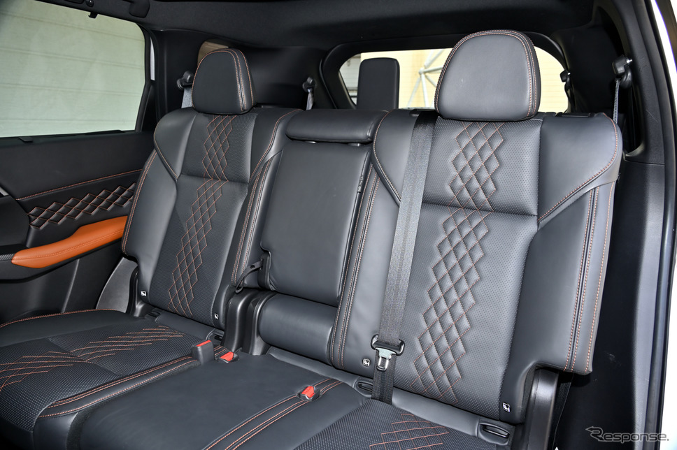 三菱 アウトランダーPHEV 新型《写真撮影 雪岡直樹》