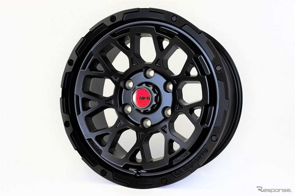 4x4 Engineering Service Air/G Rocks クラフト50周年記念モデル《写真提供 クラフト》
