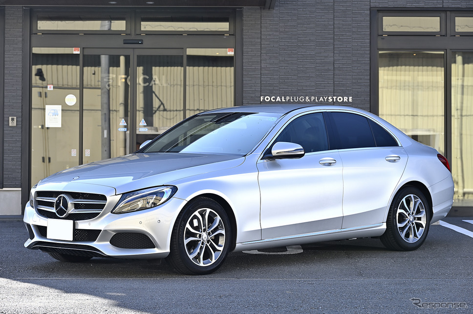 メルセデス・ベンツ専用モデルBEWITH「BE-FIT AM for Mercedes-Benz」 センタースピーカーとサブウーファーを追加設定《PHOTO:雪岡直樹》