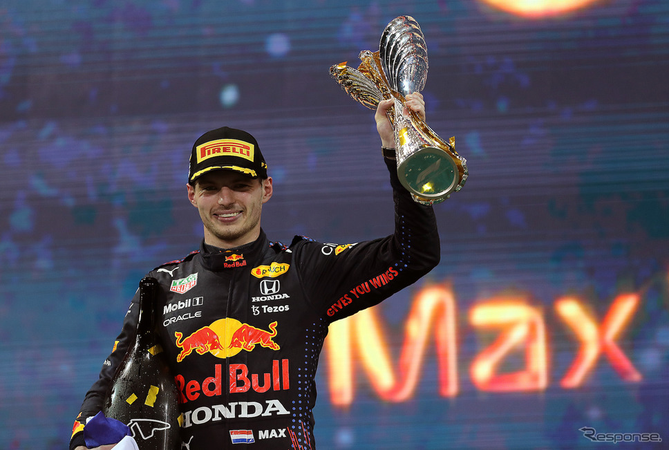 2021年のF1ドライバーズチャンピオンとなったフェルスタッペン。《Photo by Red Bull》