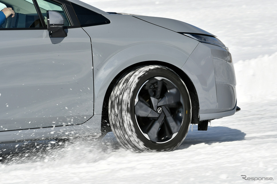日産 e-POWER 4WD 試乗　ノート AURA 4WD《写真撮影 中野英幸》