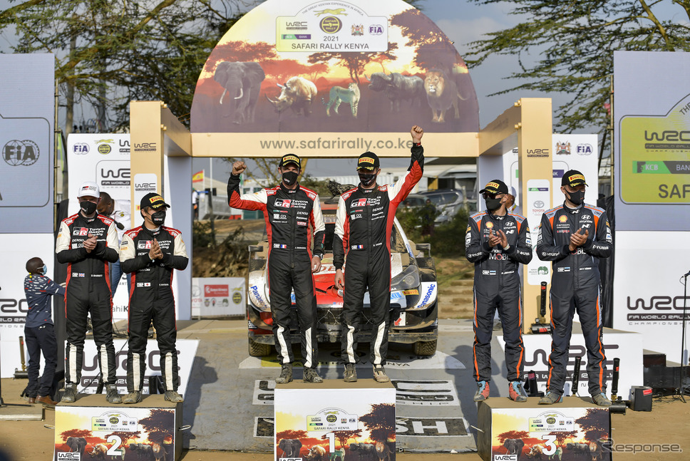 2021年のWRC第6戦サファリで勝田貴元は2位に輝いた(2位の段上、右が勝田)。《Photo by TOYOTA》
