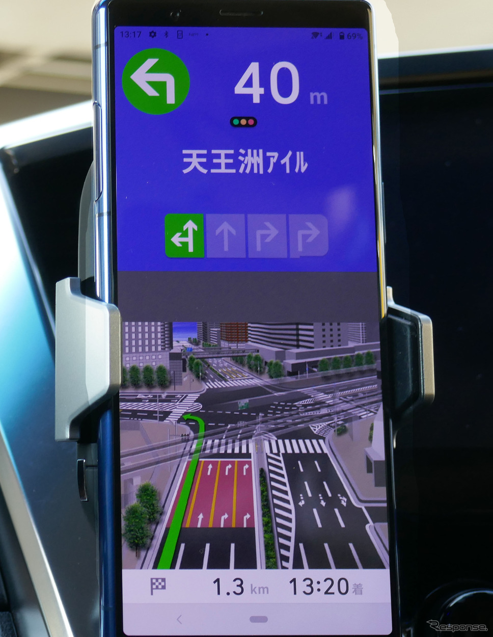 専用アプリMy NP1では、案内の基本となるナビ機能を展開することができる《写真撮影 会田肇》