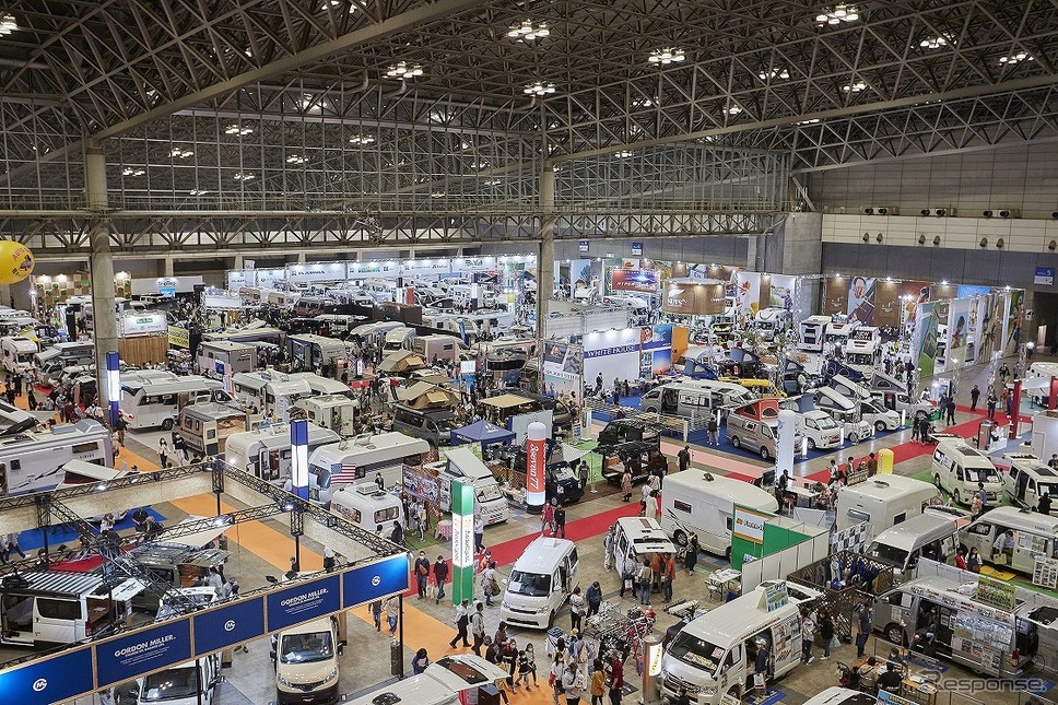 ジャパンキャンピングカーショー《写真提供 日本RV協会》